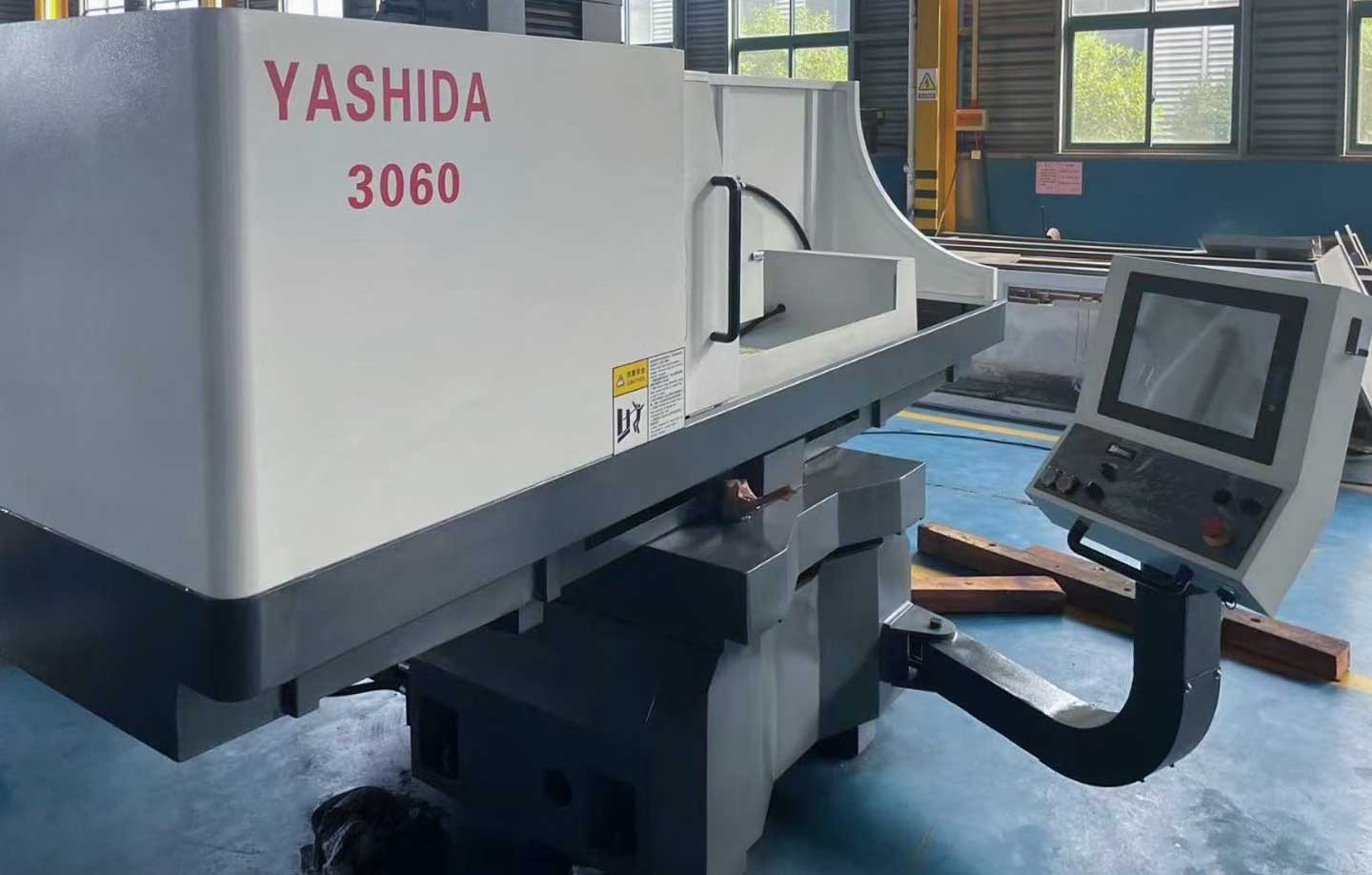 硬軌和線軌對YASHIDA高精密磨床的影響有什么不同